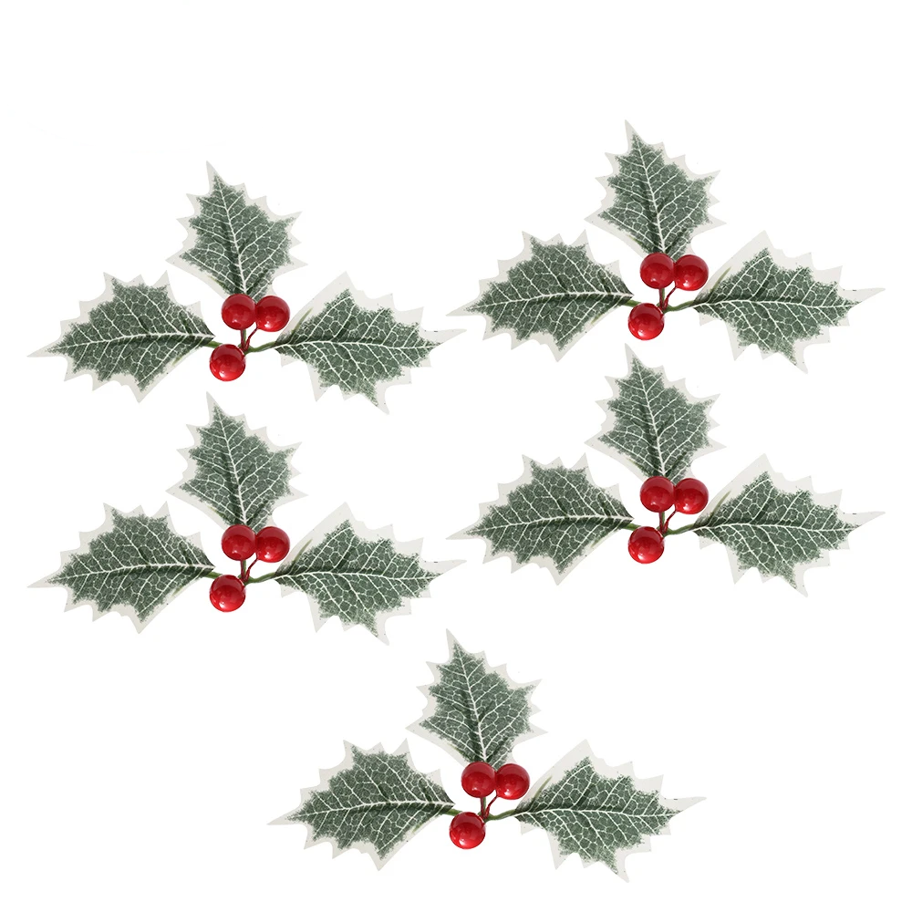 LumiBerry LED Christmas Garland – Illuminated Berry & Holly Decoration | Festive Holiday Greenery
