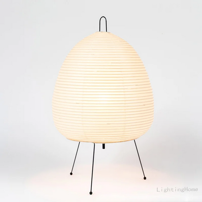 Japanische Lampe aus Reispapier-Leuchtezauber