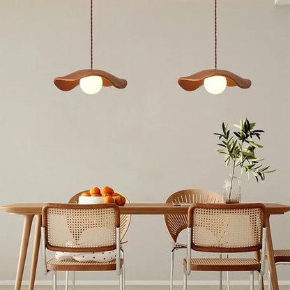 Kreative Wabi Sabi Esszimmer-Hängelampe mit Lotusblättern-Leuchtezauber