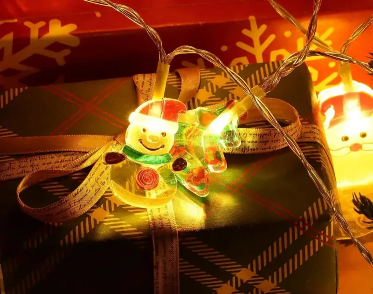 LumiWeih LED Christmas String Lights – Snowman, Christmas Tree & Santa Fairy Lights for Festive Indoor Décor