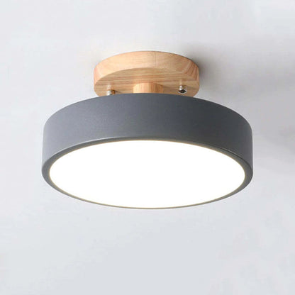 Moderne LED-Deckenleuchte aus Holz-Leuchtezauber