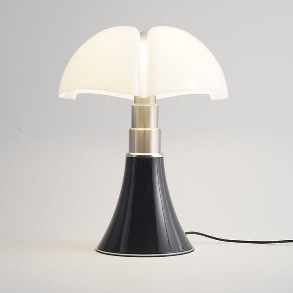 Vintage LED Designer Table Lamp – Timeless Elegance with Modern LED Performance
