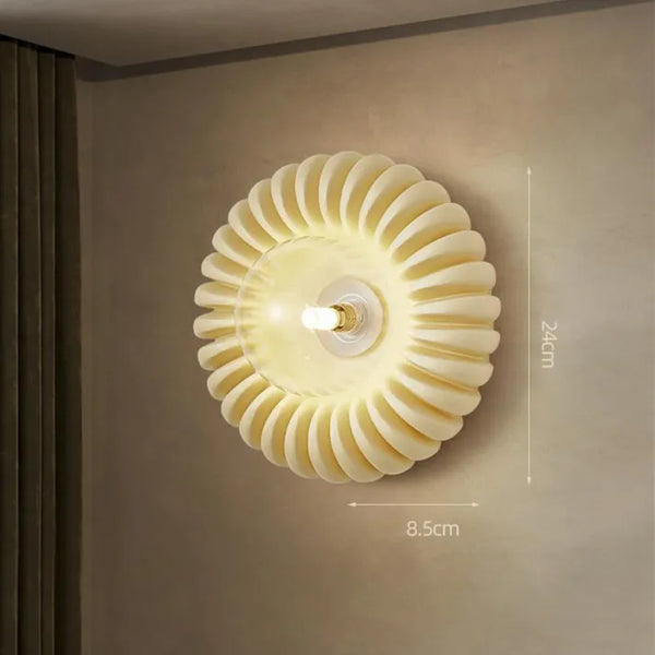 Moderne kreative Schlafzimmer-Wandlampe aus Kunstharz-Leuchtezauber