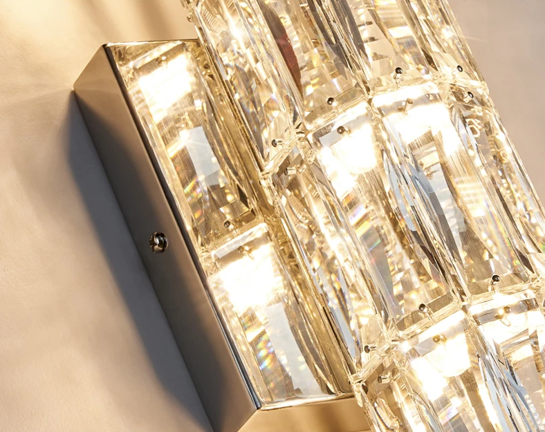 Crystal Luxe LED Wall Light – Stainless Steel Wall Lamp with Clear Glass Shade | Contemporary Ambient Lighting | Elegant Interior Feature
