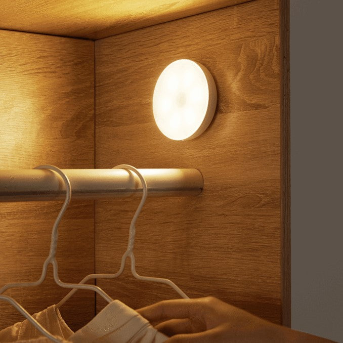 Lampe mit kreisförmigem Bewegungssensor-Leuchtezauber