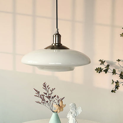 Moderne Hängelampe aus weißem Glas-Leuchtezauber