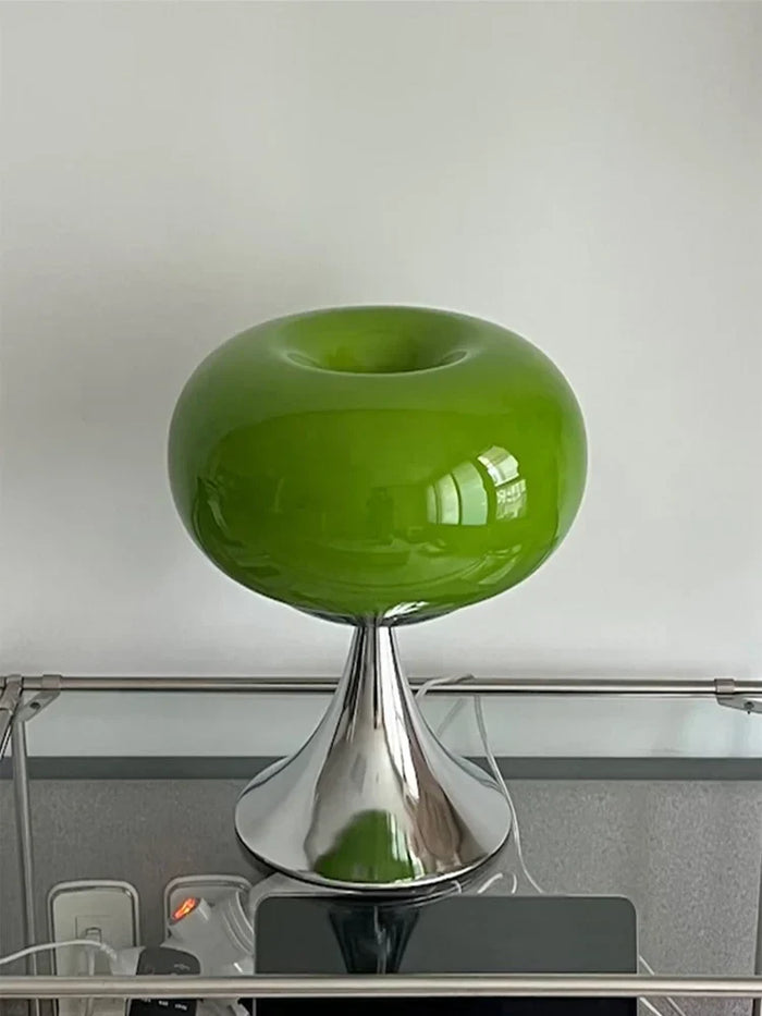 Antique Style Apple Tischlampe-Leuchtezauber