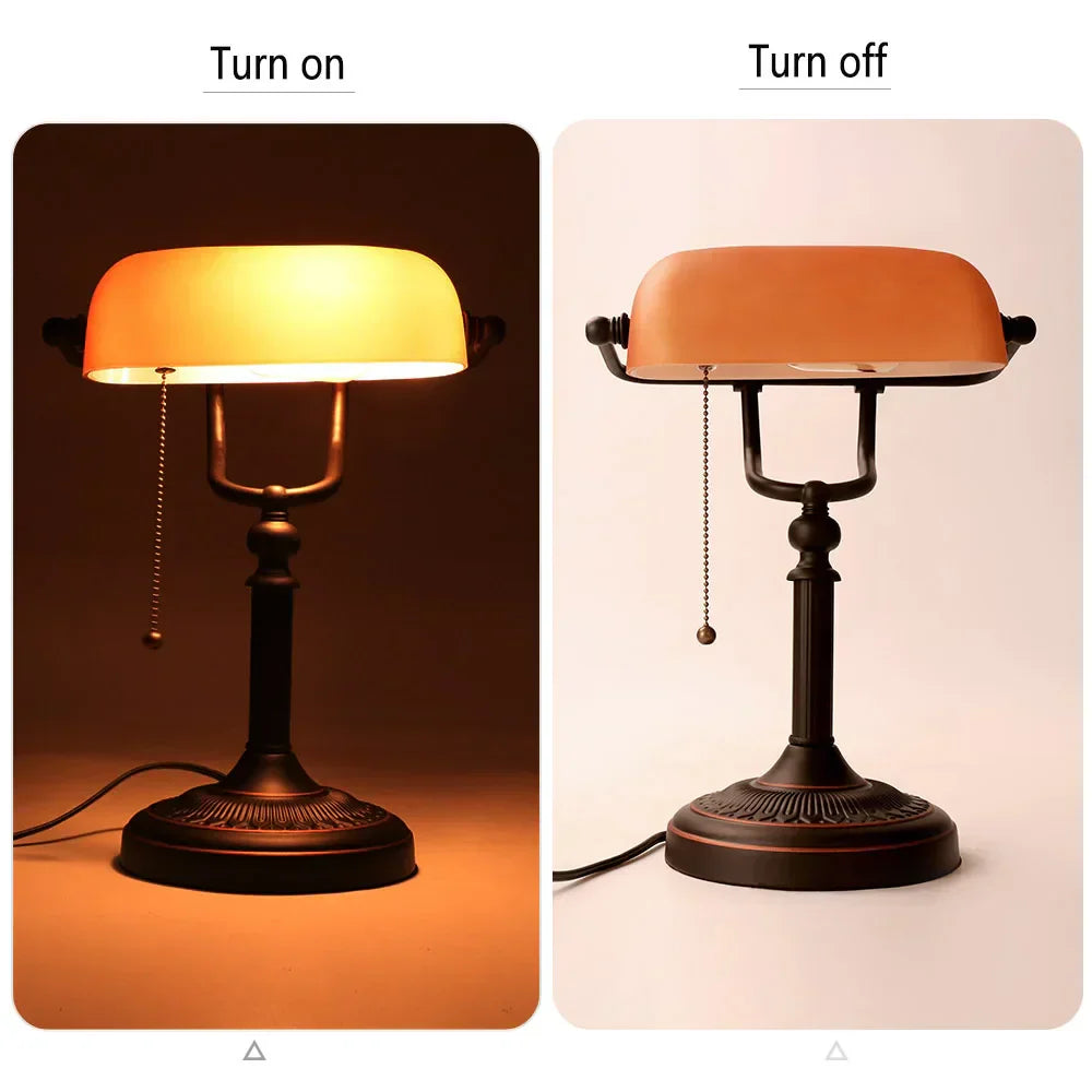 Vintage Amber Glass Table Lamp – Retro E27 Desk Light | Warm Ambient Lighting | Timeless Banker-Style Design