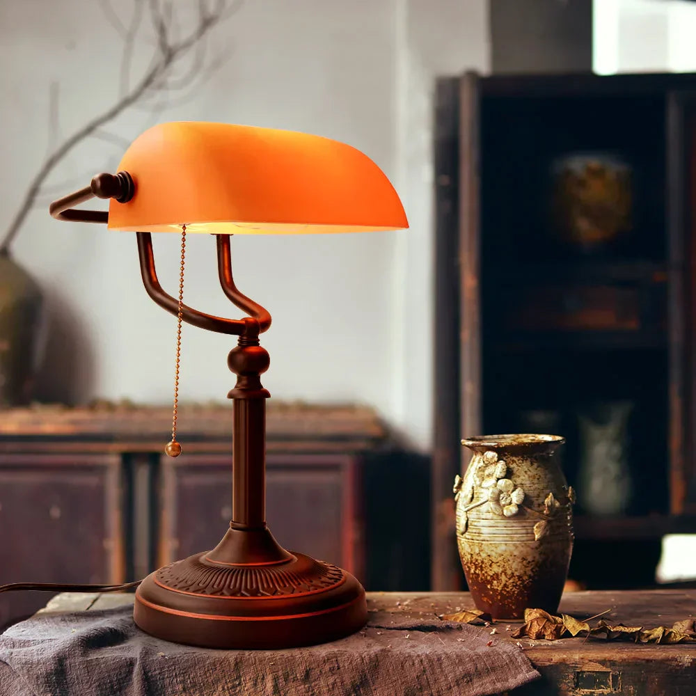 Vintage Amber Glass Table Lamp – Retro E27 Desk Light | Warm Ambient Lighting | Timeless Banker-Style Design