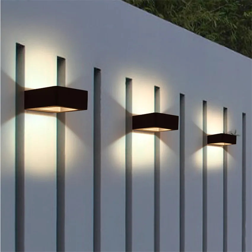 LUXARÉ NR-113 AußenGuard LED-Wandleuchte-Leuchtezauber