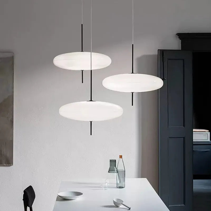 Modern UFO Pendant Light – Minimalist LED Hanging Lamp in Black or White for Living Rooms, Bedrooms, Restaurants & Offices