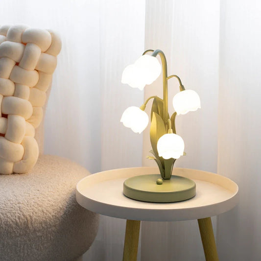 Vintage Lily Table Lamp – 5-Flower Bedside Lamp | Elegant Floral Table Light | Decorative G4 LED Home Lighting