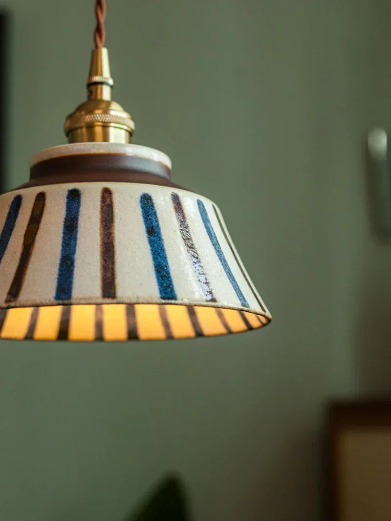 Dark Green Ceramic Pendant Light with Copper Finish – Retro Nordic Ceiling Lamp | Elegant Ambient Lighting