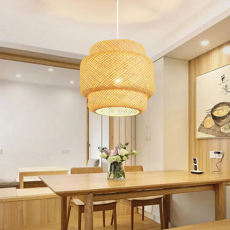 ZenWeave Bambus Pendelleuchte – Handgefertigte Hängelampe im Asiatischen Stil für Zuhause & Gastronomie-Leuchtezauber