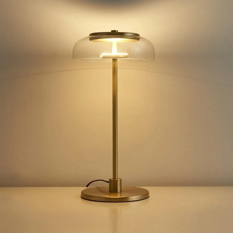Aurélo – Designer Tischlampe aus Glas mit LED & Postmodernem Stil-Leuchtezauber