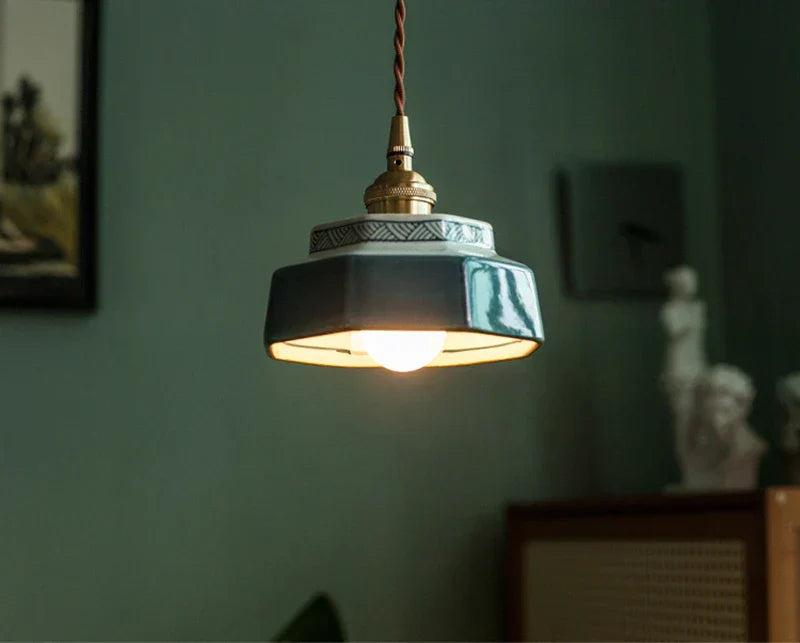 Dark Green Ceramic Pendant Light with Copper Finish – Retro Nordic Ceiling Lamp | Elegant Ambient Lighting