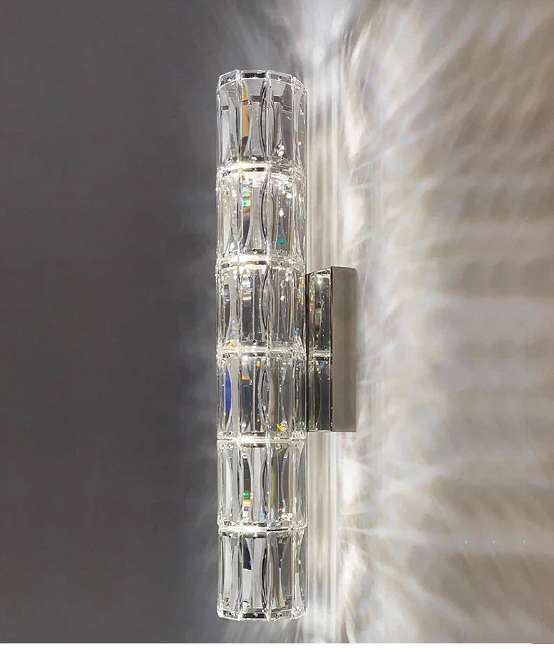 Crystal Luxe LED Wall Light – Stainless Steel Wall Lamp with Clear Glass Shade | Contemporary Ambient Lighting | Elegant Interior Feature
