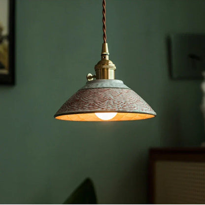 Dark Green Ceramic Pendant Light with Copper Finish – Retro Nordic Ceiling Lamp | Elegant Ambient Lighting
