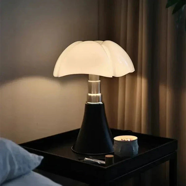 Vintage LED Designer Table Lamp – Timeless Elegance with Modern LED Performance