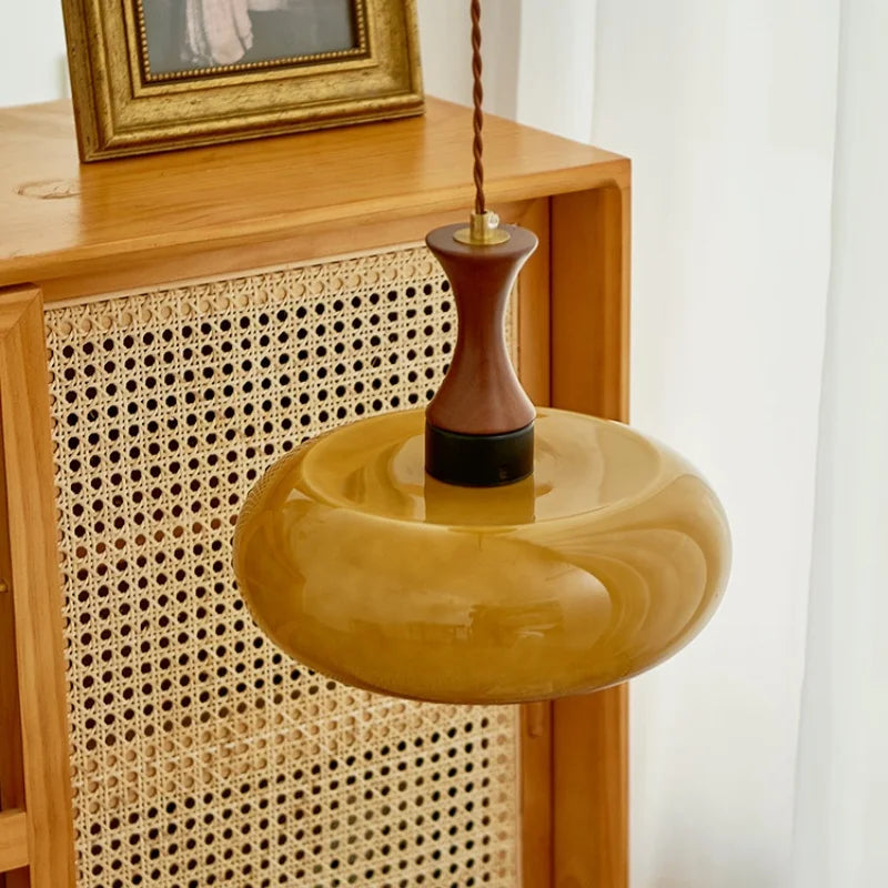 AmberGlow Vintage LED Pendant Lamp – Amber Glass & Wood Hanging Light with Adjustable 200 cm Cord