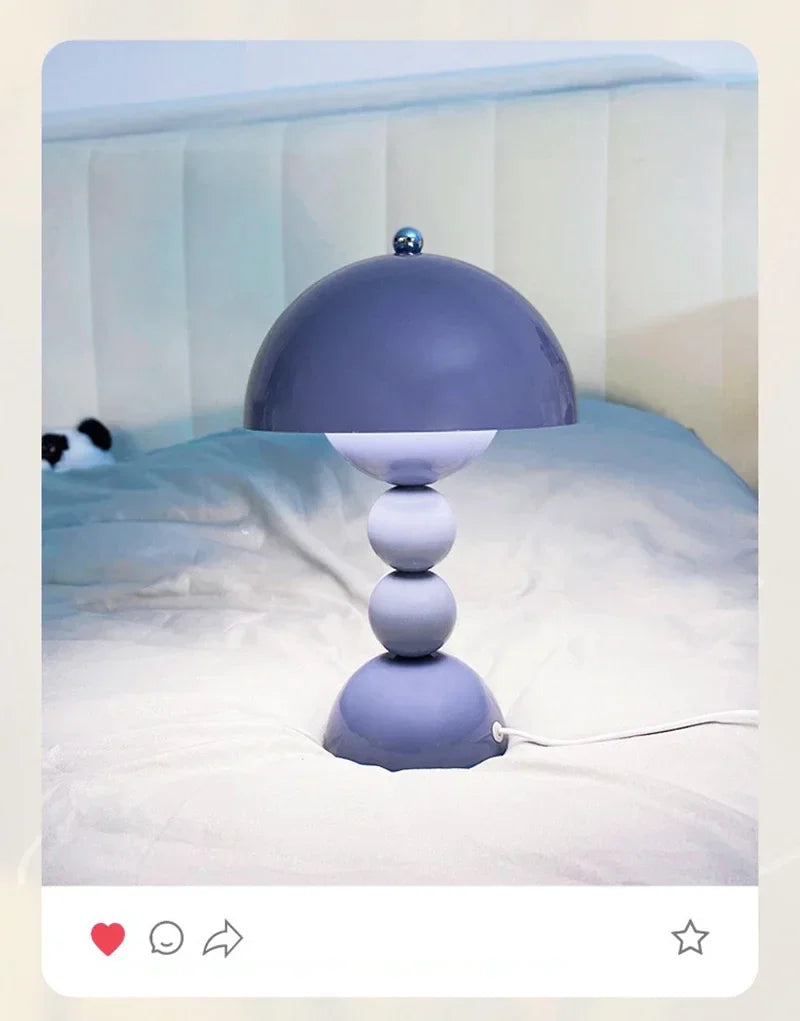 Nordic Flower LED Table Lamp – USB Dimmable Bedside Light | Decorative Floral Desk Lamp | Modern Ambient Lighting