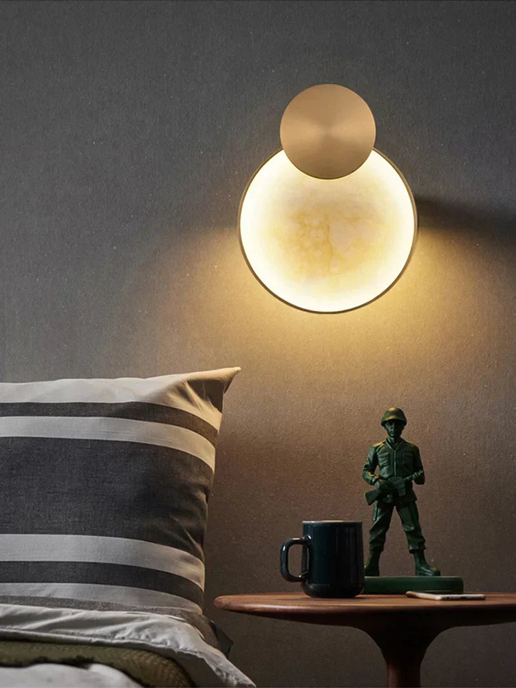 Marble Wall Light – Modern Gold LED Wall Lamp | Luxury Ambient Lighting | Contemporary Stone Interior Feature