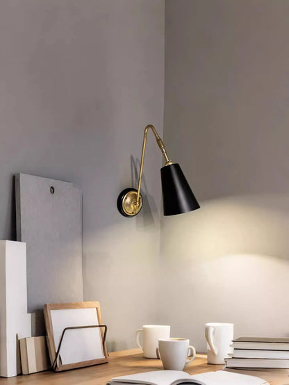 Brass Wall Light with Nordic Retro Design – Modern LED Wall Sconce | Elegant Ambient Lighting