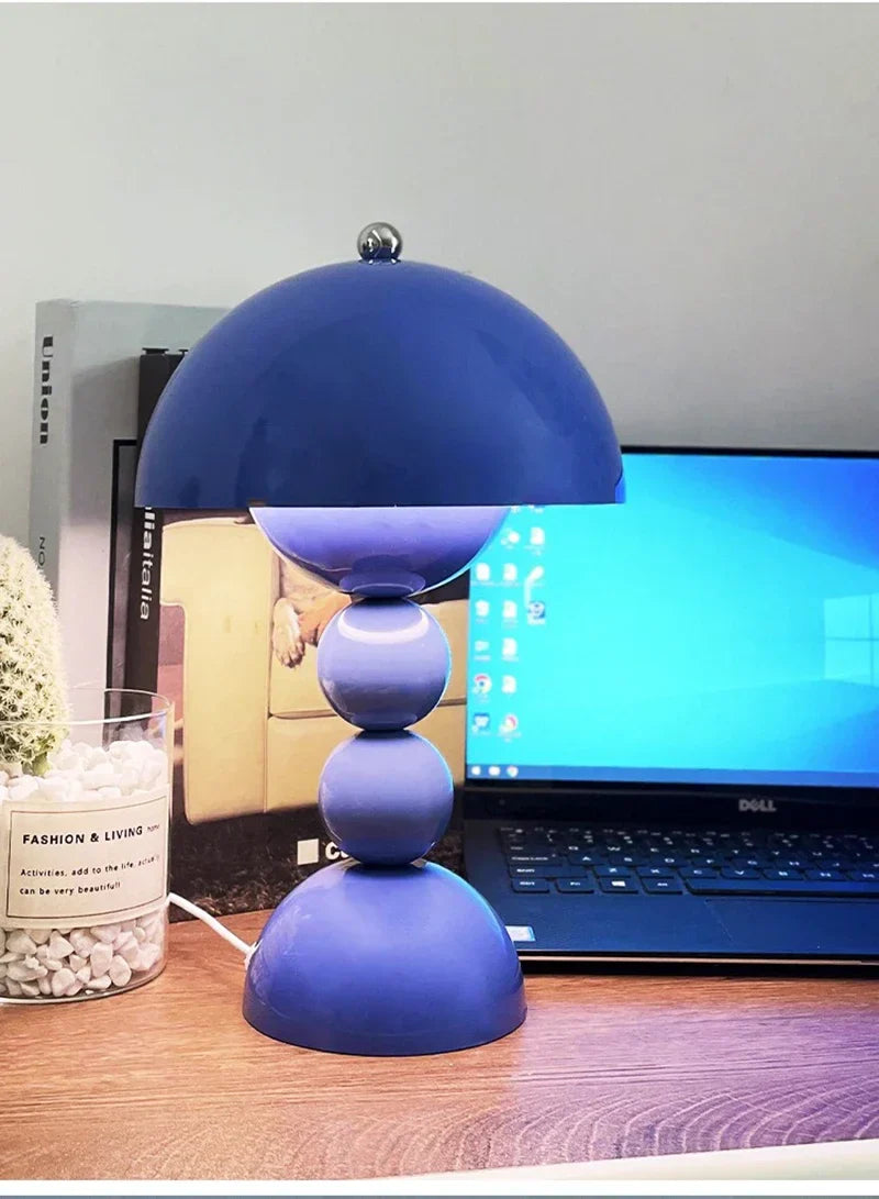Nordic Flower LED Table Lamp – USB Dimmable Bedside Light | Decorative Floral Desk Lamp | Modern Ambient Lighting