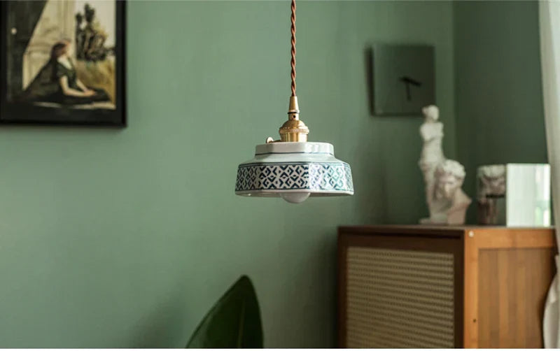 Dark Green Ceramic Pendant Light with Copper Finish – Retro Nordic Ceiling Lamp | Elegant Ambient Lighting