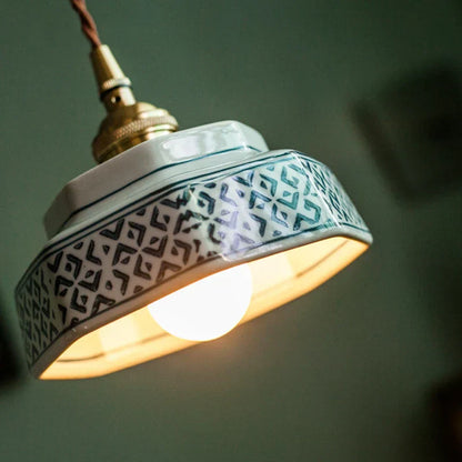 Dark Green Ceramic Pendant Light with Copper Finish – Retro Nordic Ceiling Lamp | Elegant Ambient Lighting