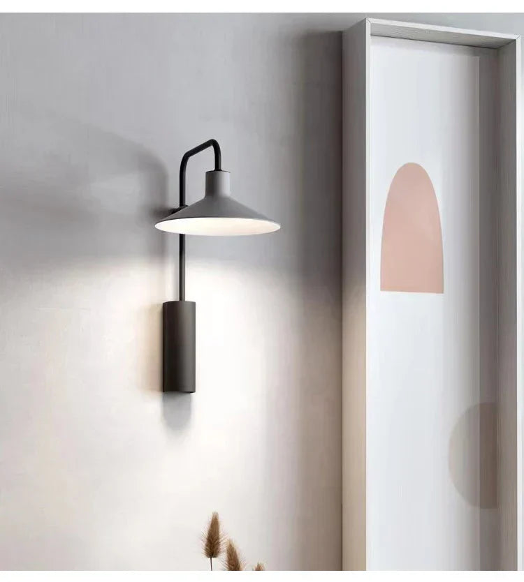 Heritage Outdoor Wall Light – Waterproof LED Exterior Lantern | Vintage Aluminium Wall Lamp | Elegant Garden & Patio Lighting