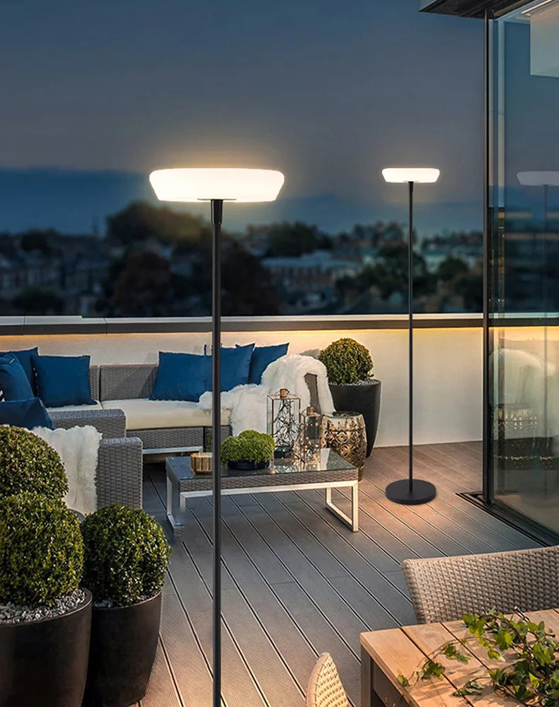 NordiGlow Minimalistische Solar Bodenlampe-Leuchtezauber