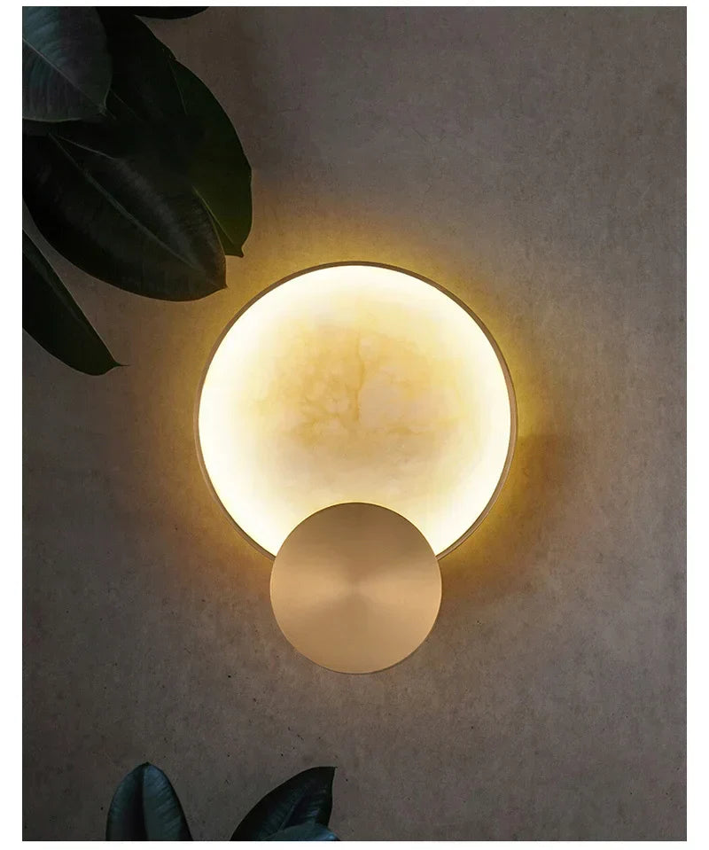 Marble Wall Light – Modern Gold LED Wall Lamp | Luxury Ambient Lighting | Contemporary Stone Interior Feature