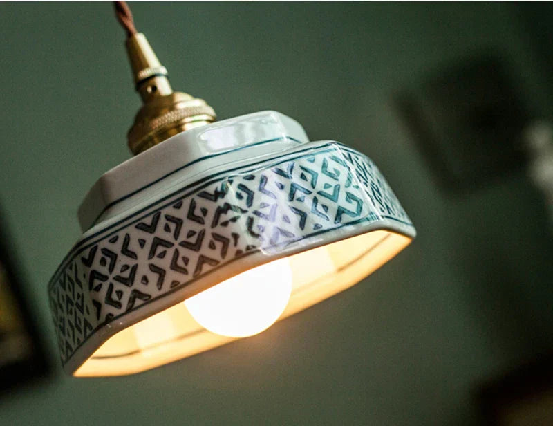 Dark Green Ceramic Pendant Light with Copper Finish – Retro Nordic Ceiling Lamp | Elegant Ambient Lighting