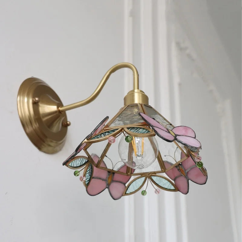 Nordique Glass Wall Light – Scandinavian Brass Sconce | Clear Glass Ambient Lighting | Contemporary Interior Elegance