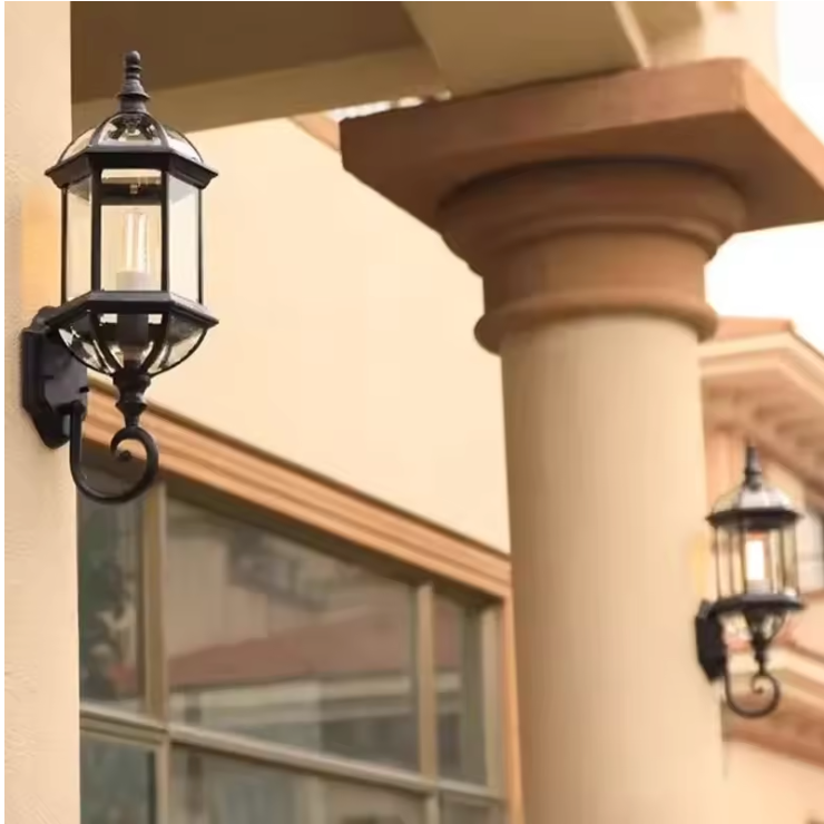 HeritageGlow Outdoor Wall Light – Vintage E27 Exterior Lantern | Waterproof Aluminium & Glass Wall Lamp