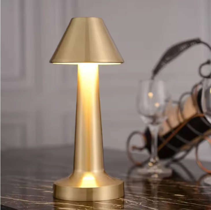 LuxeTable Rechargeable LED Lamp – Cordless Restaurant & Bar Table Light | Ambient Hospitality Lighting