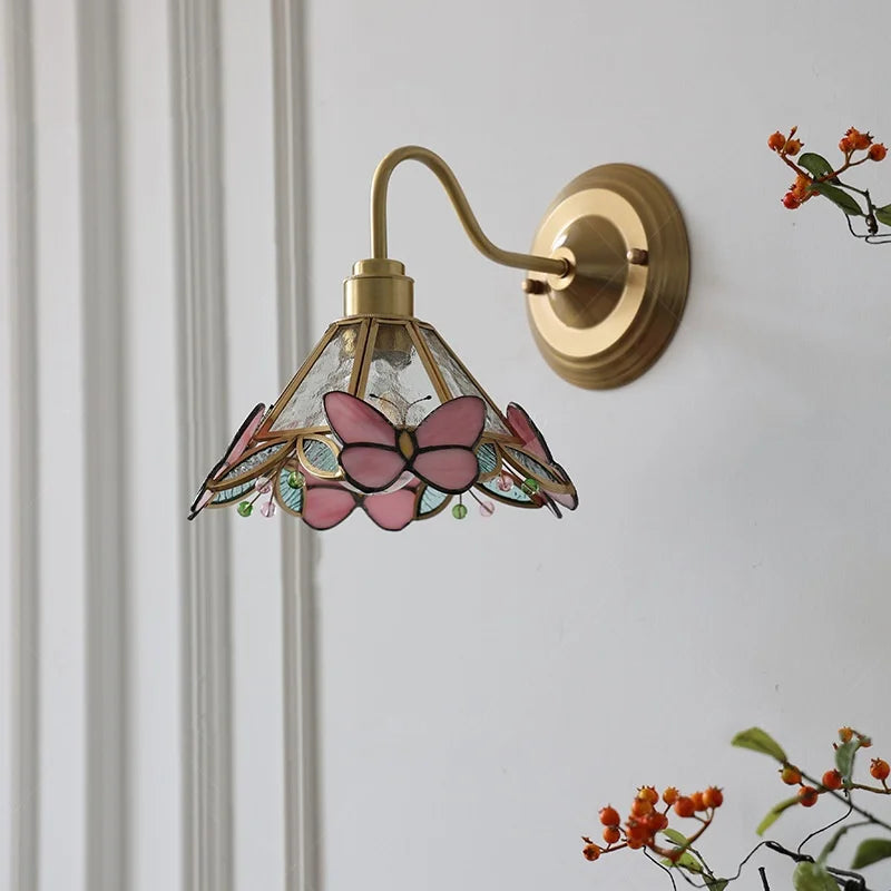 Nordique Glass Wall Light – Scandinavian Brass Sconce | Clear Glass Ambient Lighting | Contemporary Interior Elegance