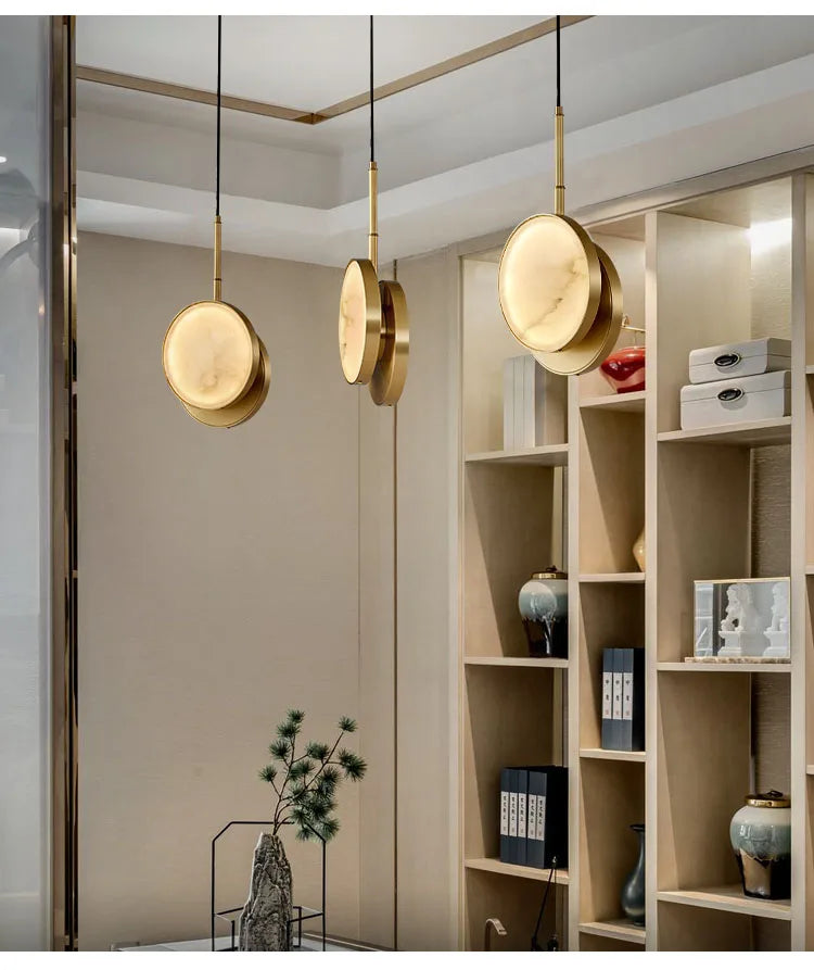 Marble Wall Light – Modern Gold LED Wall Lamp | Luxury Ambient Lighting | Contemporary Stone Interior Feature