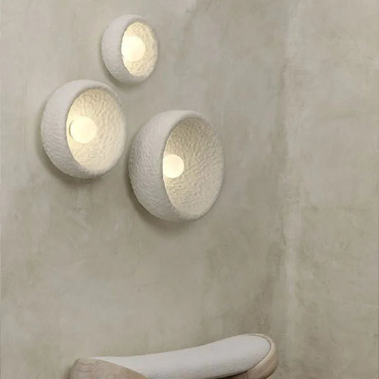 Wabi-Sabi Resin Wall Light – Retro Japanese LED Wall Sconce | Warm Minimalist Ambient Lighting