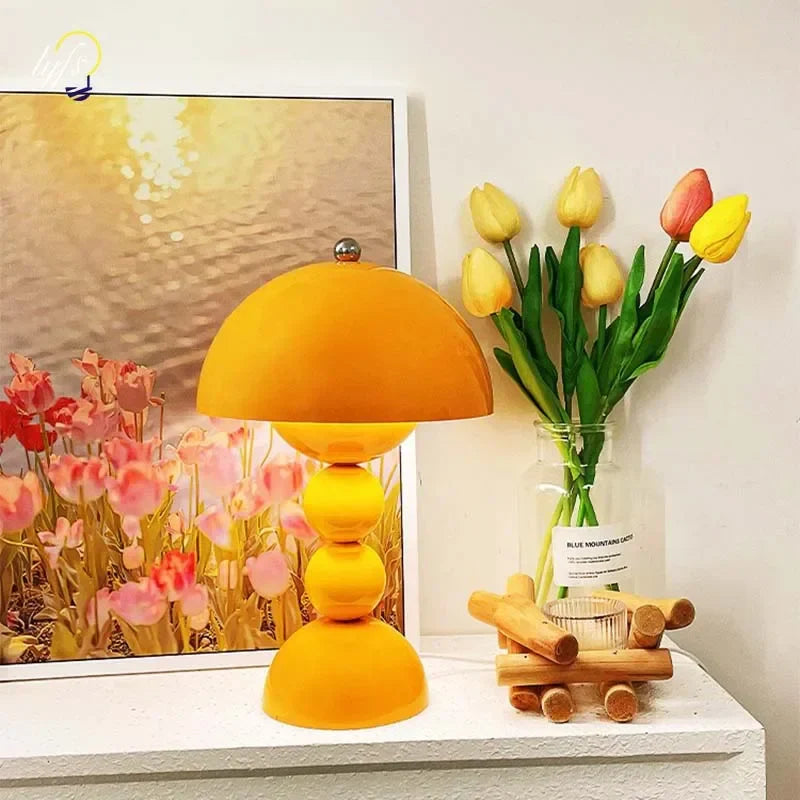 Nordic Flower LED Table Lamp – USB Dimmable Bedside Light | Decorative Floral Desk Lamp | Modern Ambient Lighting