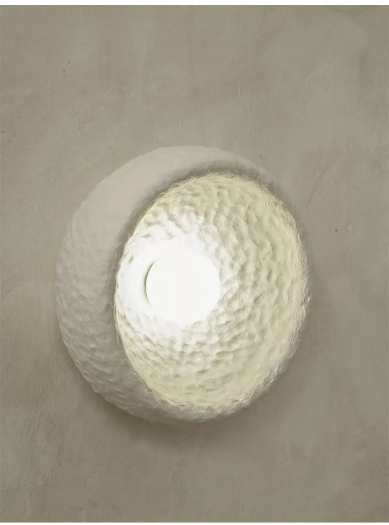 Wabi-Sabi Resin Wall Light – Retro Japanese LED Wall Sconce | Warm Minimalist Ambient Lighting