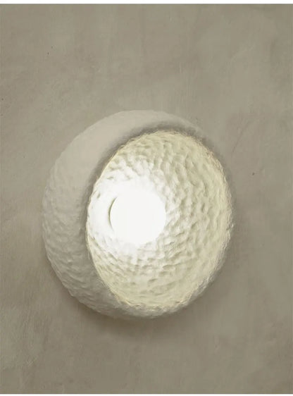 Wabi-Sabi Resin Wall Light – Retro Japanese LED Wall Sconce | Warm Minimalist Ambient Lighting