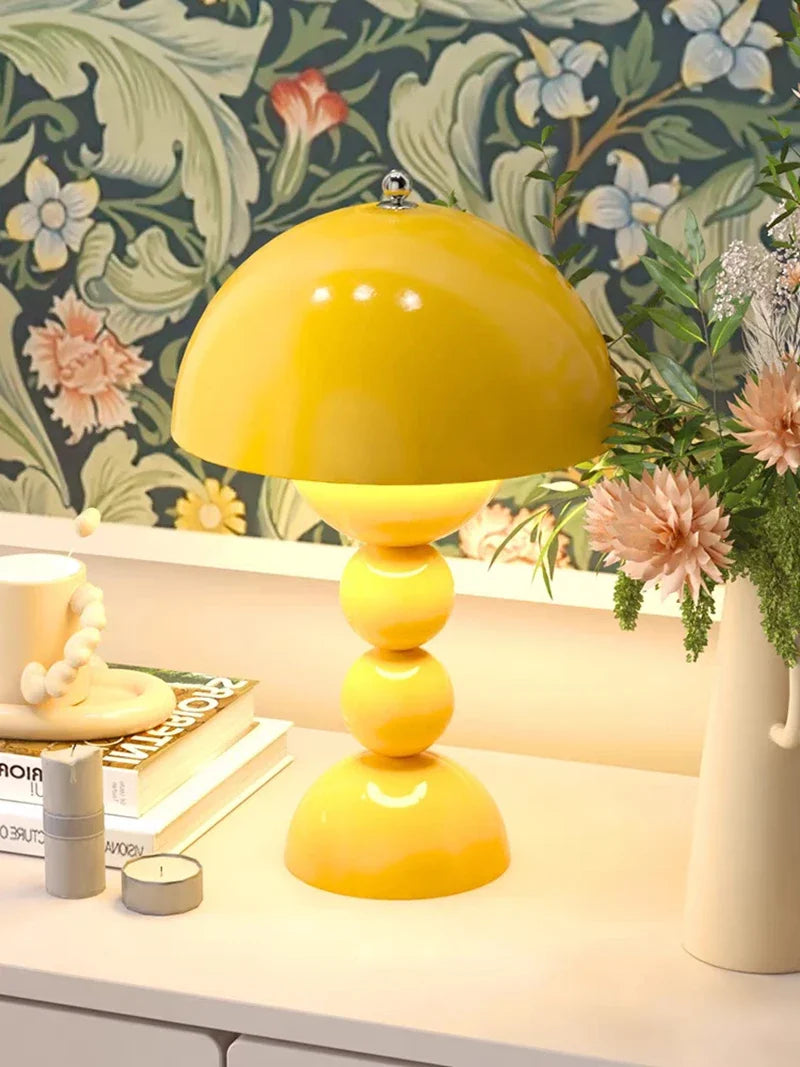 Nordic Flower LED Table Lamp – USB Dimmable Bedside Light | Decorative Floral Desk Lamp | Modern Ambient Lighting