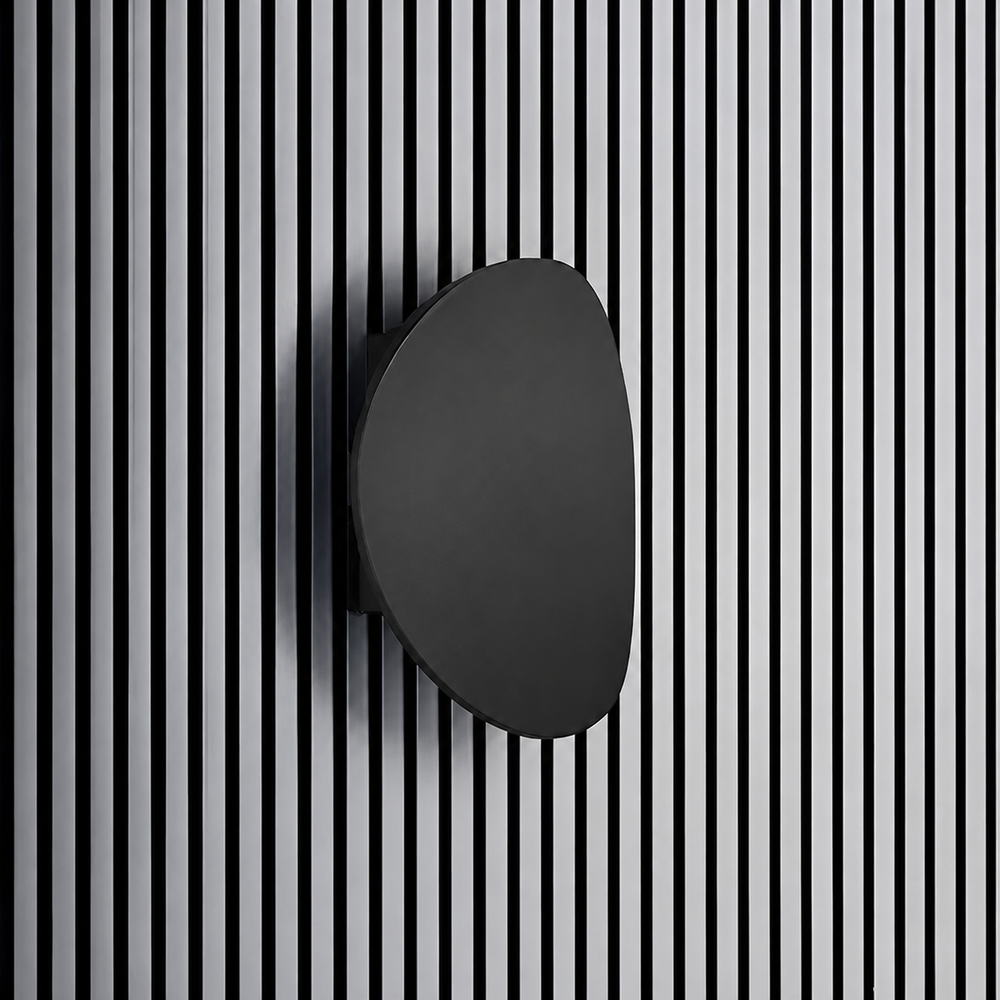 Aureon LED Wall Light – Contemporary Aluminium Sconce | Modern Architectural Lighting — light off, digitally edited atmosphere preview