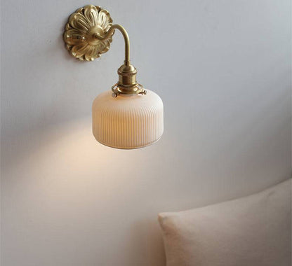 Messing-Keramik-Wandlampe-Leuchtezauber