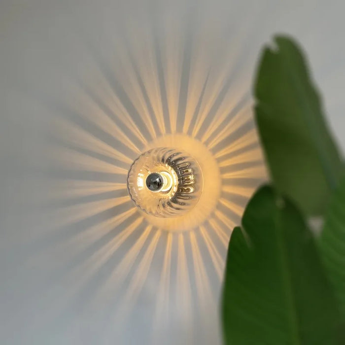Skandinavische Bauhaus-Wandlampe-Leuchtezauber