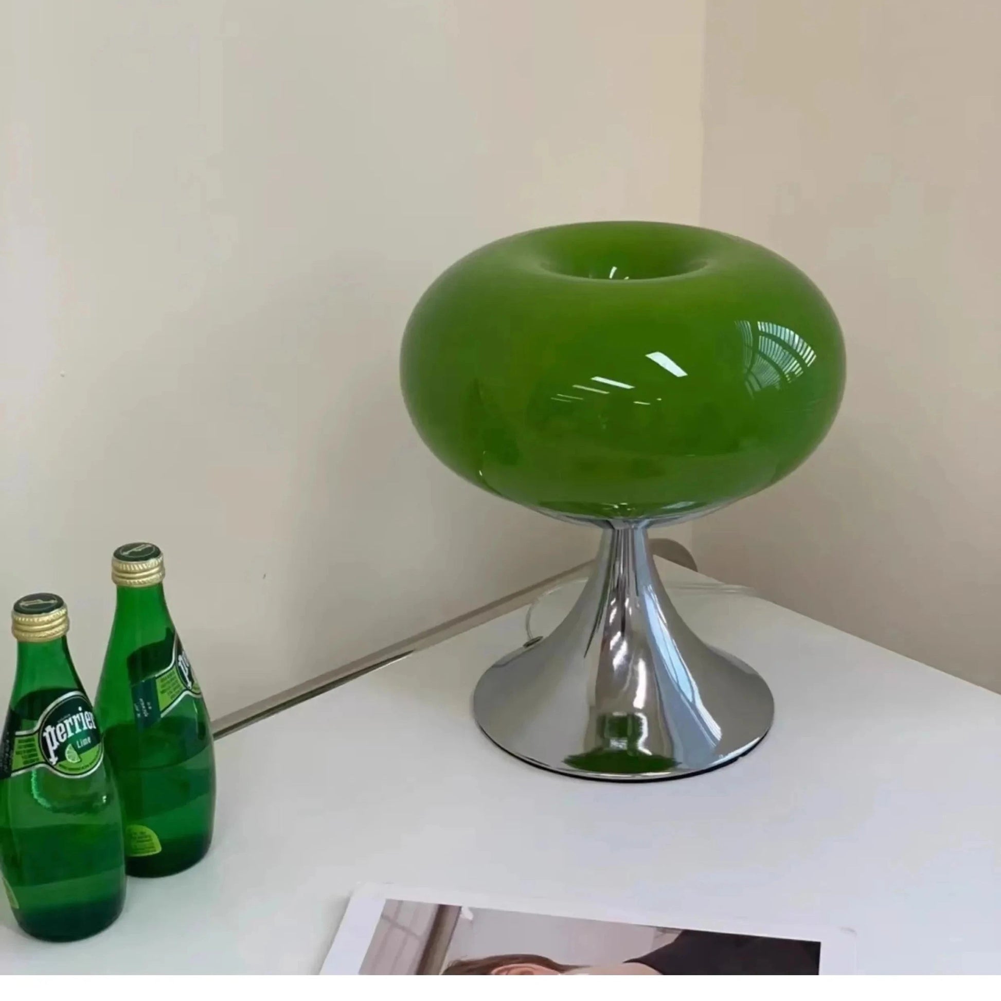 Antique Style Apple Tischlampe-Leuchtezauber