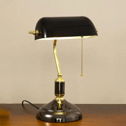 Tischlampe aus Glas im europäischen Stil-Leuchtezauber